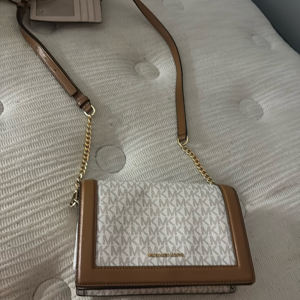 Michael kors purse!!!